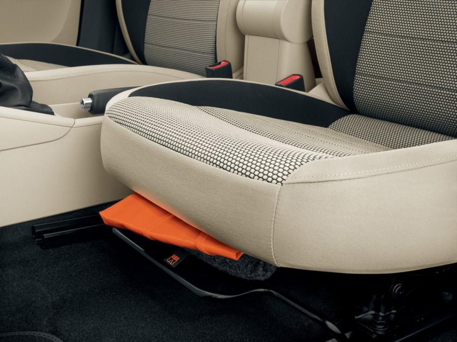  Skoda Rapid Spaceback 2014 года  (фото 14 из 22)